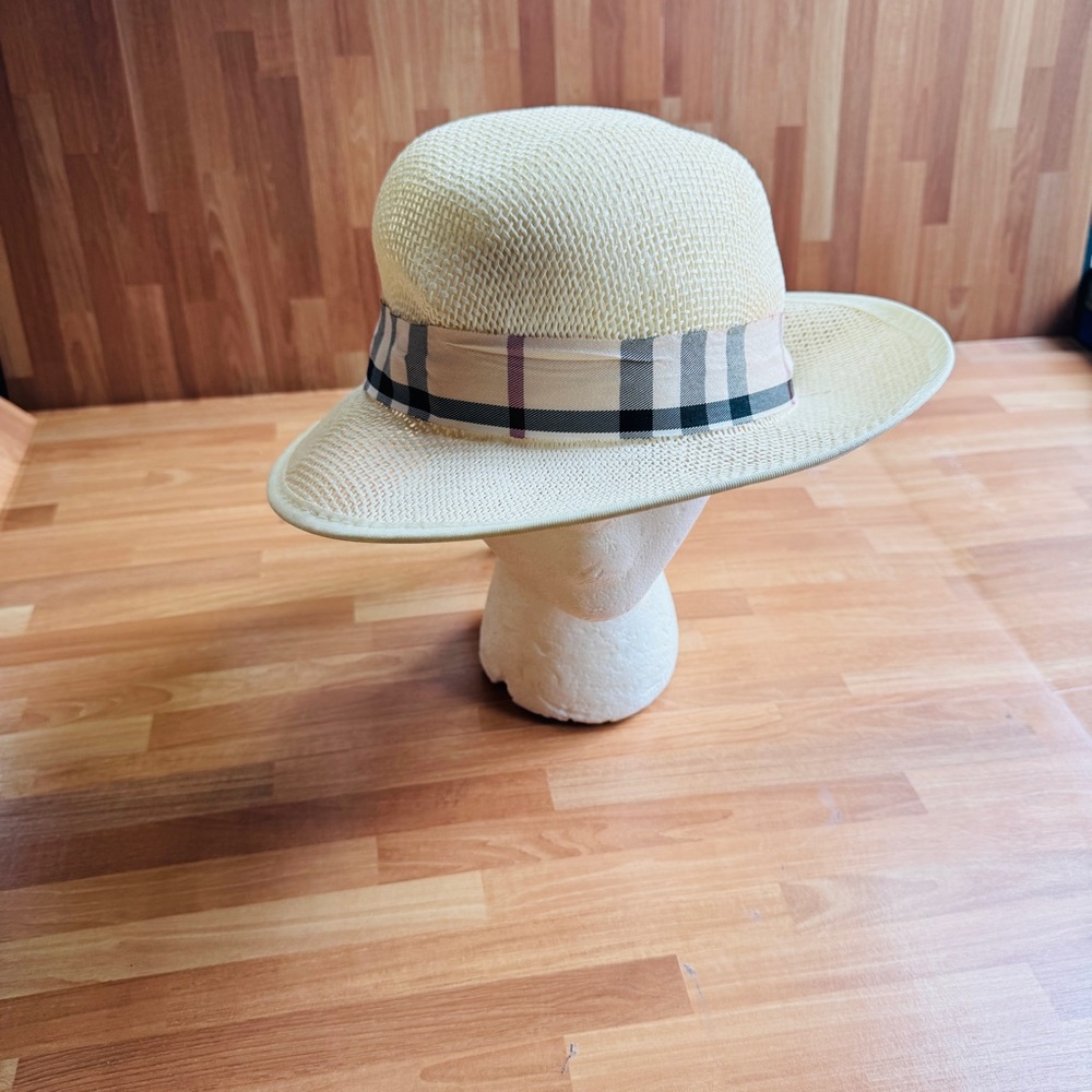 Summer hat with plaid trim - Picture 13 of 13